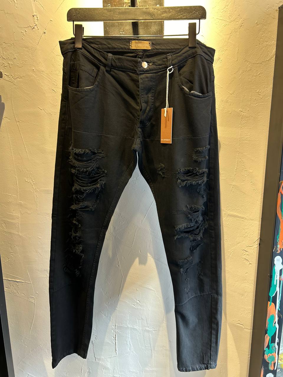 Jeans - BE DIFFERENT